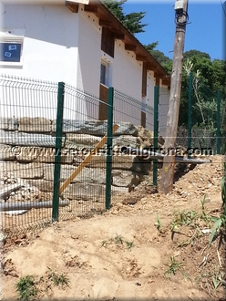 Realitzaci d'una obra en una urbanitzaci de Vidreras (Girona)